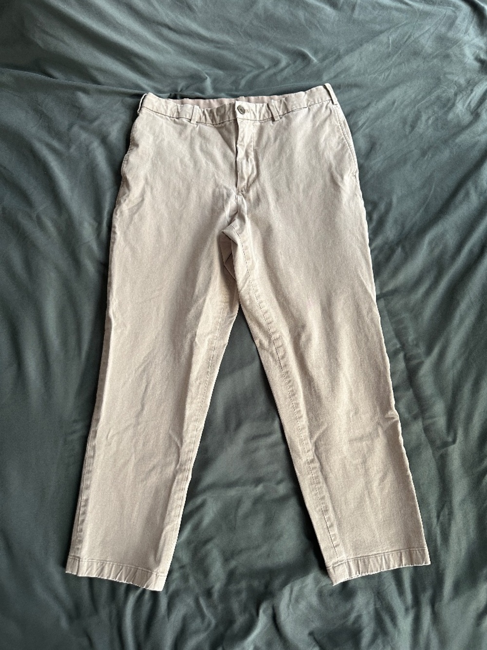 Uniqlo Khaki Thick Cotton Pants, size M waist 30-33"